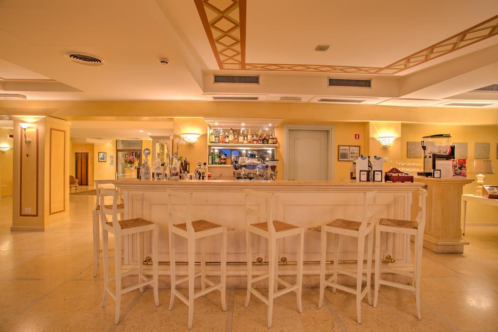 Hotel Spiaggia D'Oro - Charme & Boutique - Garda Lake Collection Saló Exterior foto